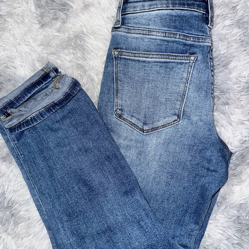 Special A Medium Wash Jeans - NWOT Size 1/25